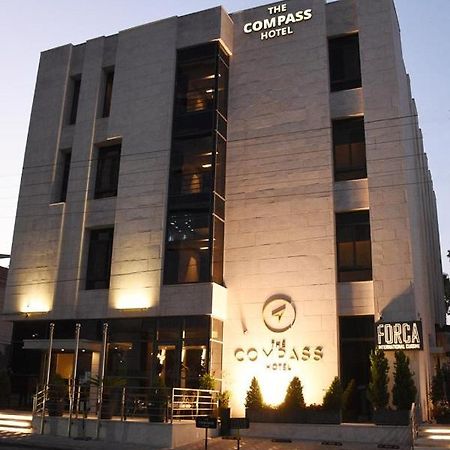The Compass Hotel Амман Экстерьер фото