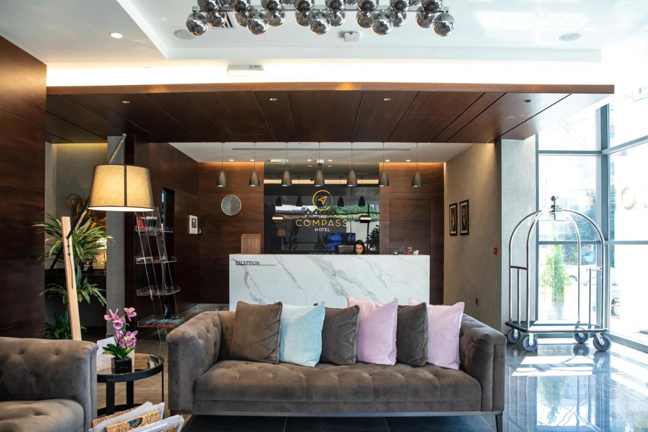 The Compass Hotel Амман Экстерьер фото